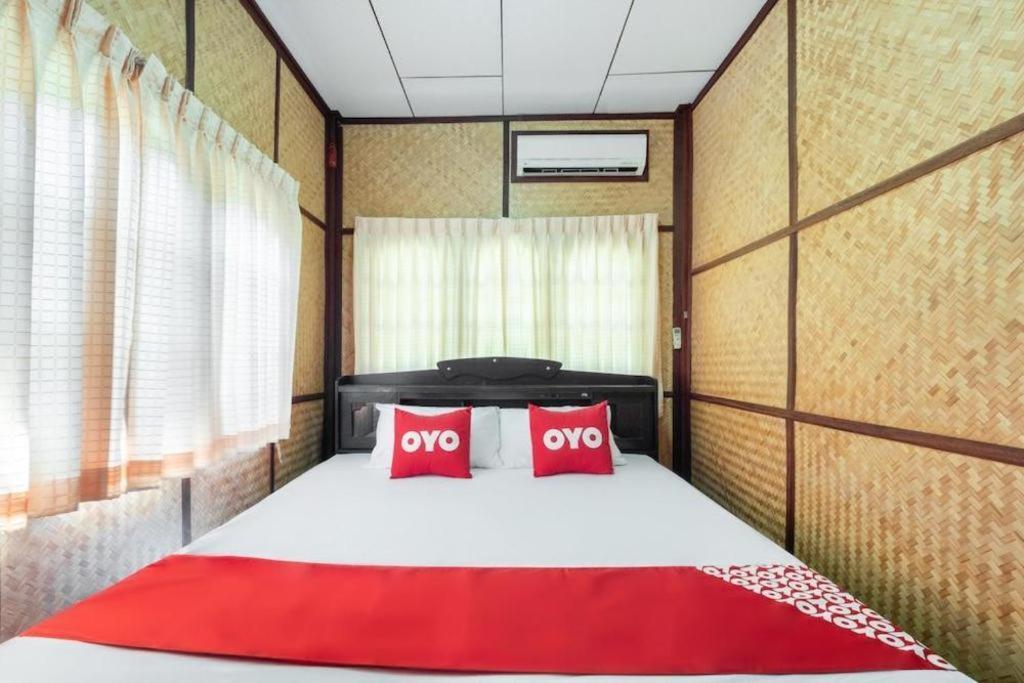 OYO 1143 Phet Luran Thai Resort Kohchang Koh Chang Exteriör bild
