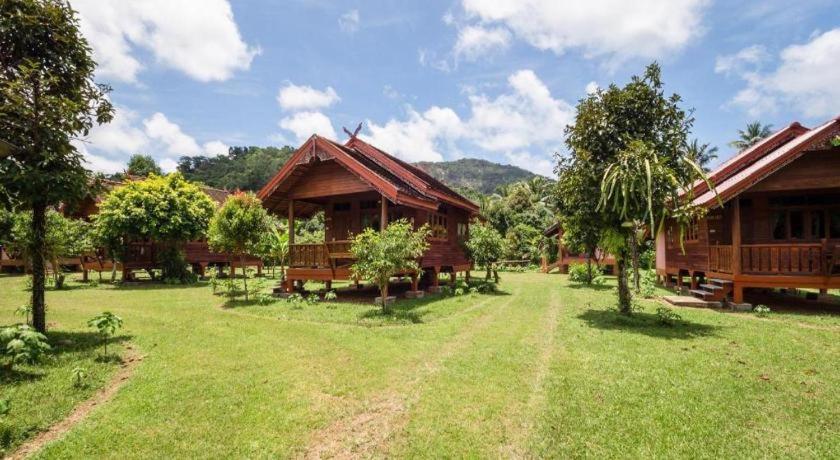 OYO 1143 Phet Luran Thai Resort Kohchang Koh Chang Exteriör bild