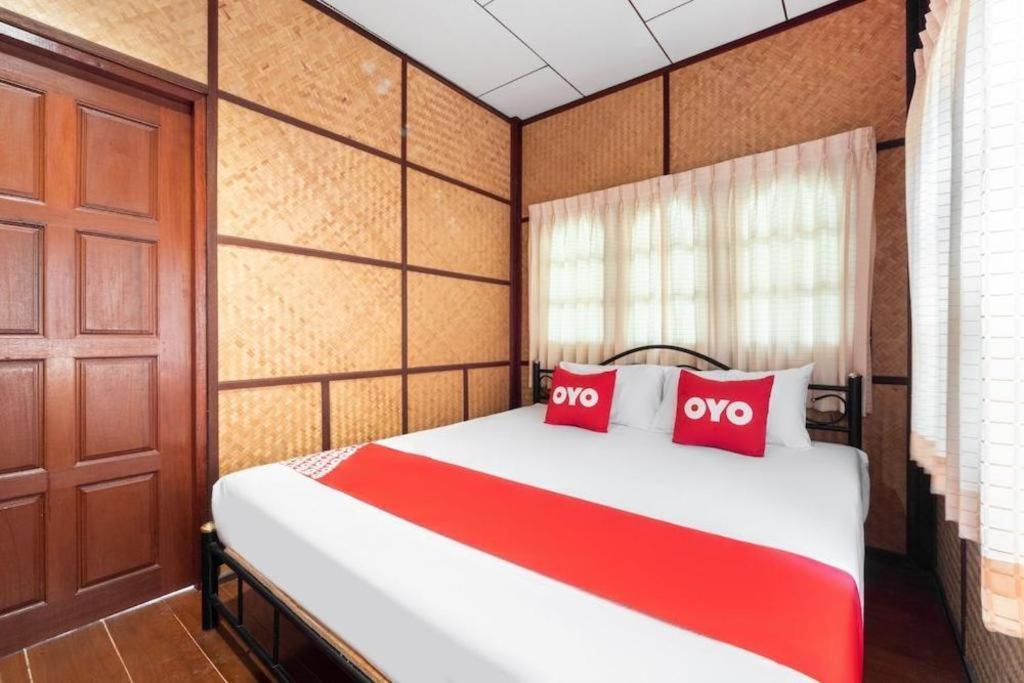 OYO 1143 Phet Luran Thai Resort Kohchang Koh Chang Exteriör bild