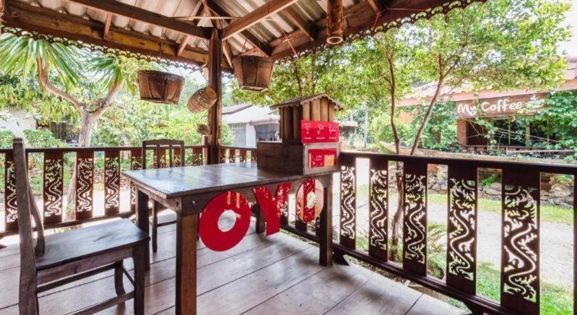 OYO 1143 Phet Luran Thai Resort Kohchang Koh Chang Exteriör bild